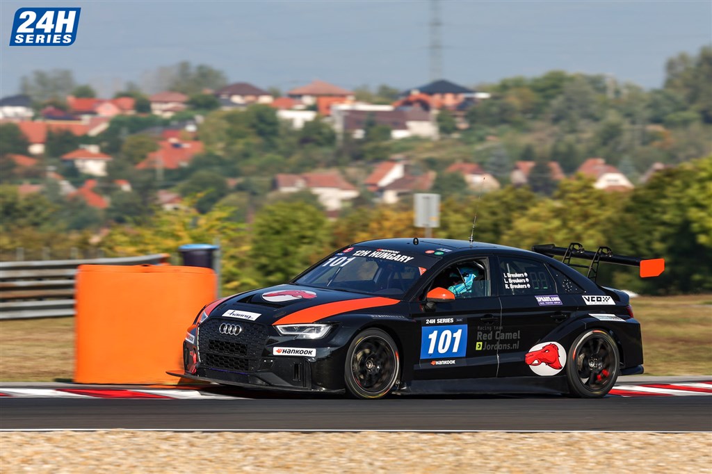 Holmgaard klar til legendarisk racerbane i USA.
(Foto: Petr Fryba)